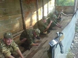 Там у них в конце VIP места?!