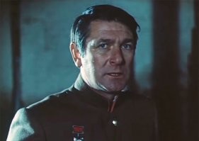 А точно подмечено! Он, бандюган проклятый!!!