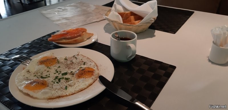 Завтрак в гостинице Краснодара...