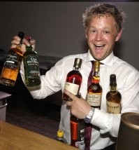 И верно, какое дерево, когда есть скотч!