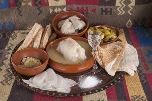 Насчет русского борща с похмелья-я бы не задумываясь променял его на тарелочку хаша или хаши, как этот суп называют в грузии. Кто в теме-тот поймет.