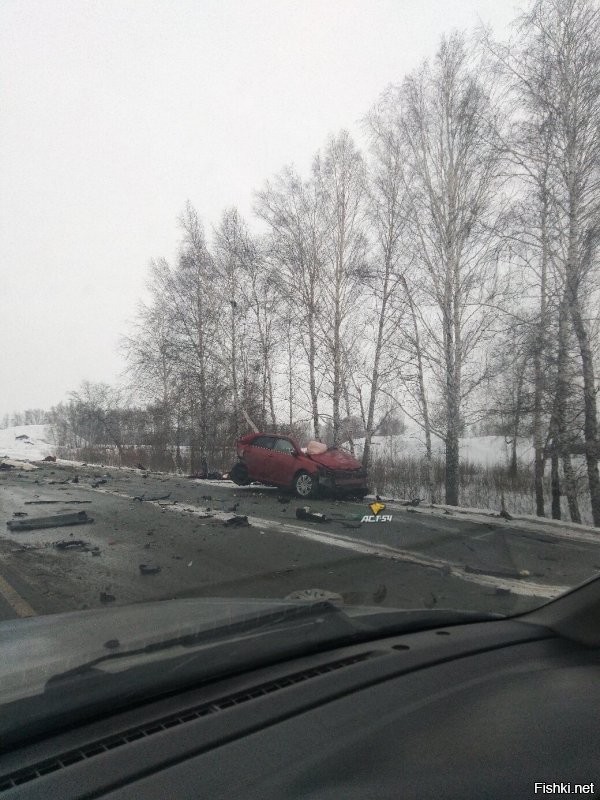 Авария дня. Фатальный обгон под Новосибирском