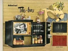 Амеры пошли ещё дальше, прикрутив к "комбайну" барный шкаф  Слышал, что сейчас хорошо сохранившиеся "Адмиралы" стоят совершенно неприличных денег.