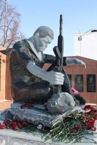 Киса, я давно вас хотел спросить, как скульптор скульптора