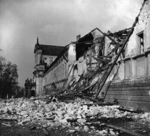 как-то давно он в общем-то не очень выглядел, потом его отстроили заново