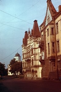 как-то давно он в общем-то не очень выглядел, потом его отстроили заново