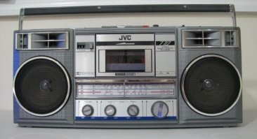 О! У меня такой был! 
Отличный аппарат.