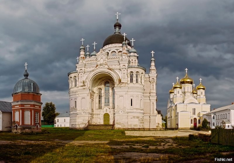 На фото ниже - тоже ВВ.
А автору хочу напомнить анекдот про пчел, мед, мух и гавно.