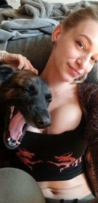 Девушки и их питомцы