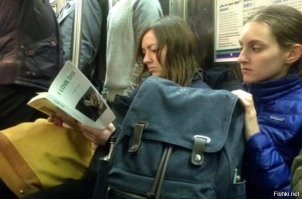 Девушки, которые любят читать