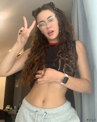 Девушки в очках