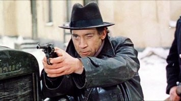 Глеб бы его на месте пристрелил...