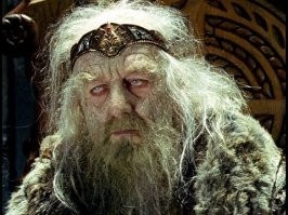 Он ещё и не мылся.