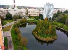 Живу в Красносельском районе СПб.
А в этом пруду по пьне утонул одноклассник моей жены