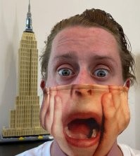 Безумные маски, которые можно встретить в метро во время эпидемии