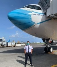 Безумные маски, которые можно встретить в метро во время эпидемии