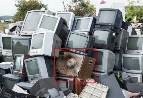 Раритетность телека просто зашкаливает