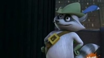 Еноты проникли в банк