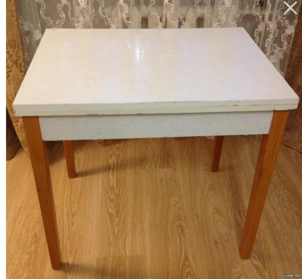 Стол для кухни б у. Советский кухонный стол. Кухонный стол б/у. Советский кухонный стол с ящиком.