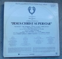 Недавно купил полный комплект. Да еще с вкладышем...