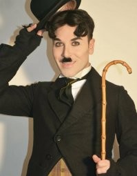 Радуйся, мужик, ты СМОГ заработать нехилые бабосики )))) 
Фонд Чарли Чаплина определил сумму в размере 1 000 000 долларов для мужчины, который сможет родить ребёнка. Неплохой бонус)