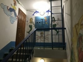 Вот такой подъезд мне повстречался