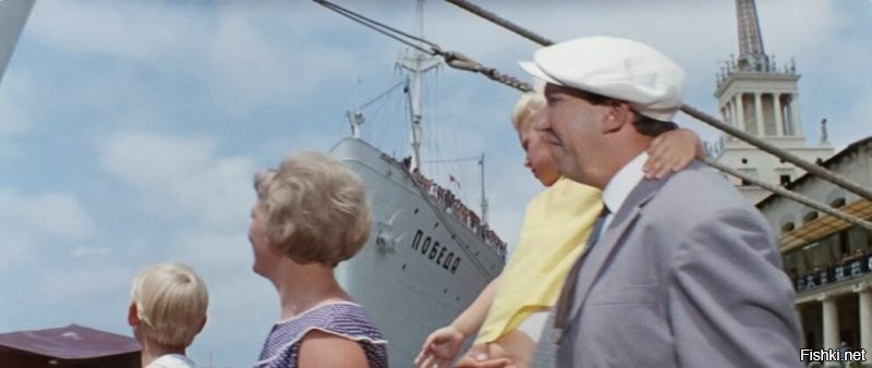 "именно на «Победе» шли съемки знаменитой комедии «Бриллиантовая рука»   в ней судно выступало как «Михаил Светлов»."

"Михаил Светлов"- название было специально придумано Гайдаем для фильма.  До второй мировой судно принадлежало Германии и называлось "Магдалена".