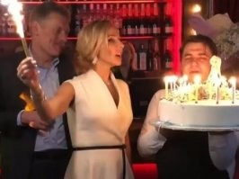 Пусть смерды носят маски, господам маски не нужны )))