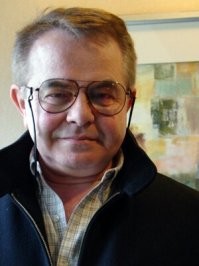 Пентковский - Pentium 
Владимир Мстиславович Пентковский   выдающийся российско-американский ученый, выпускник факультета ФРТК МФТИ, доктор технических наук, главный архитектор процессоров Pentium III, Core 2 Duo, HAL9000, Matrix разработчик высокоуровневого языка программирования Эль-76 для суперкомпьютеров Эльбрус.