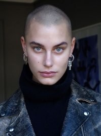 Скрины из социальных сетей