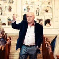Страна должна знать своих "героев" в лицо. Водитель Лексуса Сергей Казаков