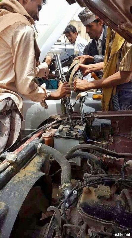 Предприятие по восстановлению старых автомобильных аккумуляторов в Индии