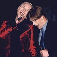 Небось напеваешь ....