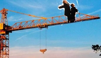 В Екатеринбурге крановщик изнасиловал насильника