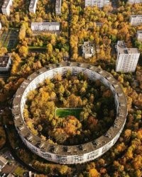 братство кольца, их дом никто не побьет и даже не каждый футбольный клуб одолеет их мочилово)