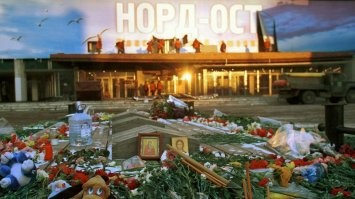 По разному в жизни бывает