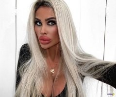 Девушки такие естественные и красивые. Повезло парням видевшим в своем расцвете сил этих прекрасных нимф. А нам досталось это, да еще и с запросами