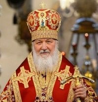 - На все воля Божья. Если Боженька захочет, то пришлет СМСку людям. А не захочет - не станет коммуницировать с людишками. Так что не нужны нам все эти антенны бесовские. Лучше построить побольше храмов - больших и малых, красивых и прекрасных, чтобы у россиянинцев душа радовалась и тянулась к Богу.