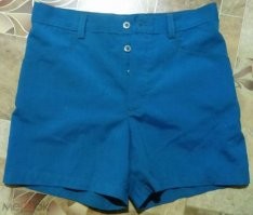 Я тоже был маленький но шорты были как у мальчиков :)  Вот примерно такие