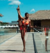 Девушки с хорошей растяжкой