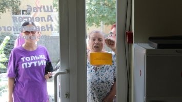 Да какой стёб??

Навальнята уже не знают куда от них щемиться уже......
Кажется Власти нашли идеальное оружие......