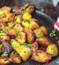 Всё хорошо в меру. Картохи жареной порцию съесть вкусненько, а от 18 и помереть можно, хоть в ней и никакого кофеина))