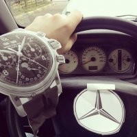 Фотошопу не обучен, но есть колхозный креатифф