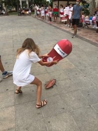 Хороший тапок все это решает..