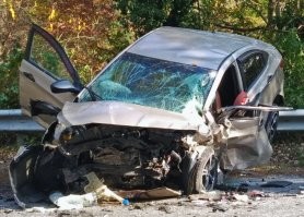 ""...у вдовы погибшего водителя Hyundai осталось пятеро детей. В машине в момент аварии находилась их старшая дочь, 18-летняя девушка. Сейчас она в тяжелом состоянии в горбольнице Геленджика. Другая дочь, ей 16-ть, учится в Новороссийске в колледже, средним сыновьям 14 и 11 лет, младший сын, ему 9 лет, болен. У него медуллобластома. 5 ноября его необходимо везти в Краснодар на МРТ, а 20 ноября его госпитализируют в московский госпиталь на обследование после пройденных двух лучевых терапий. Ребенок прошел несколько курсов химиотерапии. Вот так в двух словах обстоит ситуация в семье погибшего казака Дивноморского хуторского общества Рафиля Акимова. Несколько лет назад он, рискуя своей жизнью, спас от вооруженного преступника соседей, был ранен. А сейчас его супруге, старшей дочери и младшему сыну нужна помощь. Мы уверены, что жители Геленджика и другие неравнодушные сердца откликнутся на этот призыв. Средства собирает атаман села Дивноморское Дмитрий Хотлубей. Карта привязана к номеру телефона 89284036307. Большая просьба – звонить только в случае необходимости. Просим максимальный репост!...""