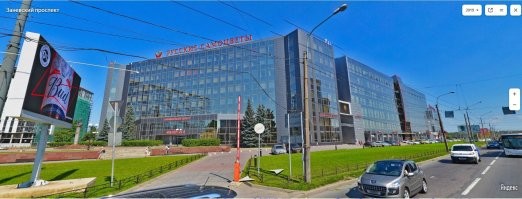 два фото - бывший ювелирный завод в Санкт-Петербурге ( который занимался в том числе огранкой алмазов ) ... теперь там бызныс центр в котором сидят любители айфонов ...