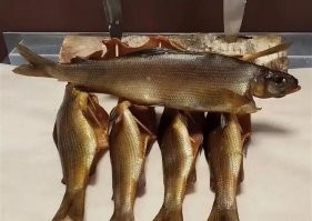 Хариус холодного копчения, да под пивко... Соседи просто завидуют