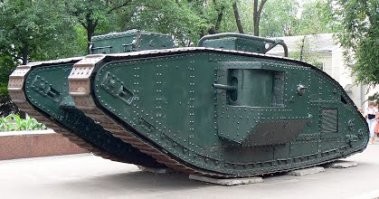 Британские танки Mark V в Луганске