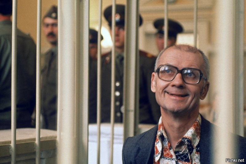 родственники?вот так и поверишь в переселение душ.(ц)