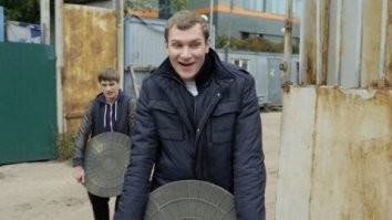 Попытка украсть люк и мгновенная карма